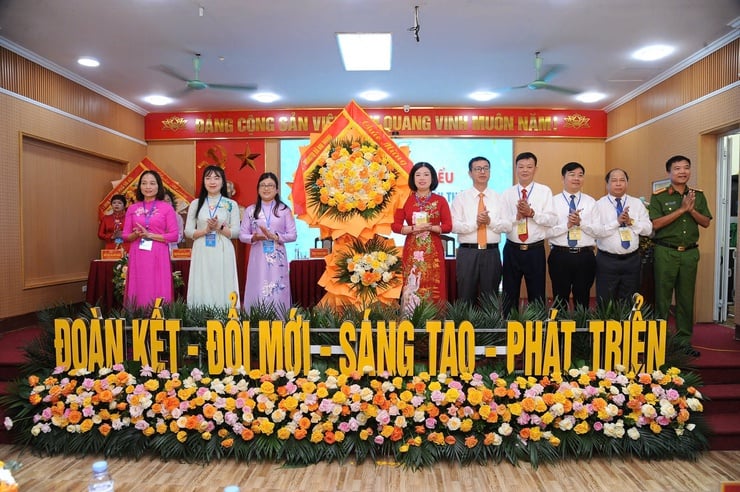 Hội LHPN xã Đại Thanh: Chung tay xây dựng xã Đại Thanh ngày càng giàu đẹp, văn minh- Ảnh 2.