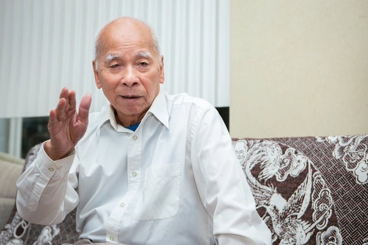 Người chỉ huy làm sống lại lò phản ứng hạt nhân ‘vỏ Mỹ ruột Nga’ - Ảnh 1.
