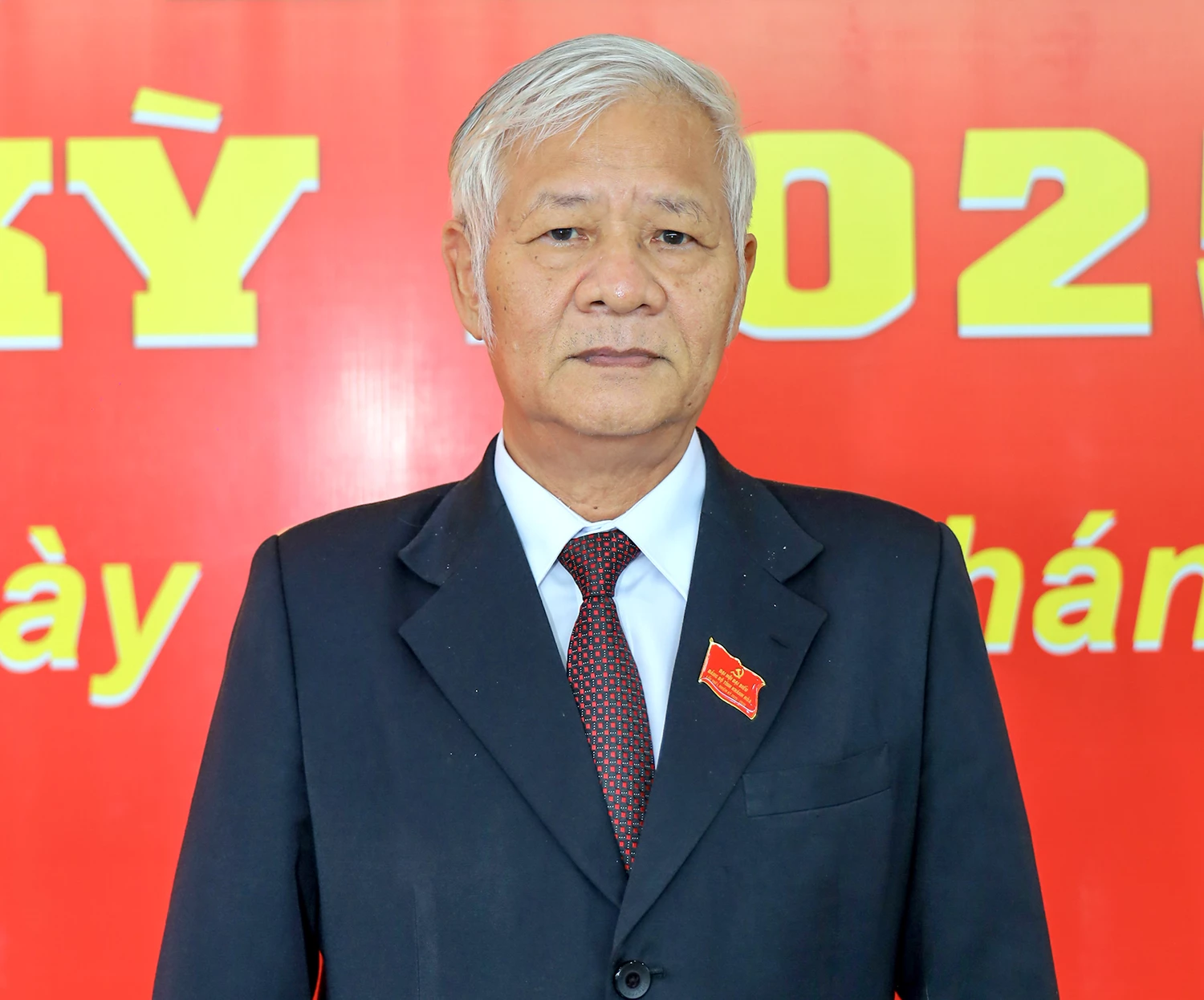 Phó Giáo sư, Tiến sĩ Phan Quốc Anh.