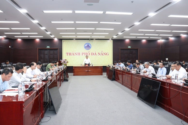 Đà Nẵng triển khai ứng phó bão Bualoi- Ảnh 1.