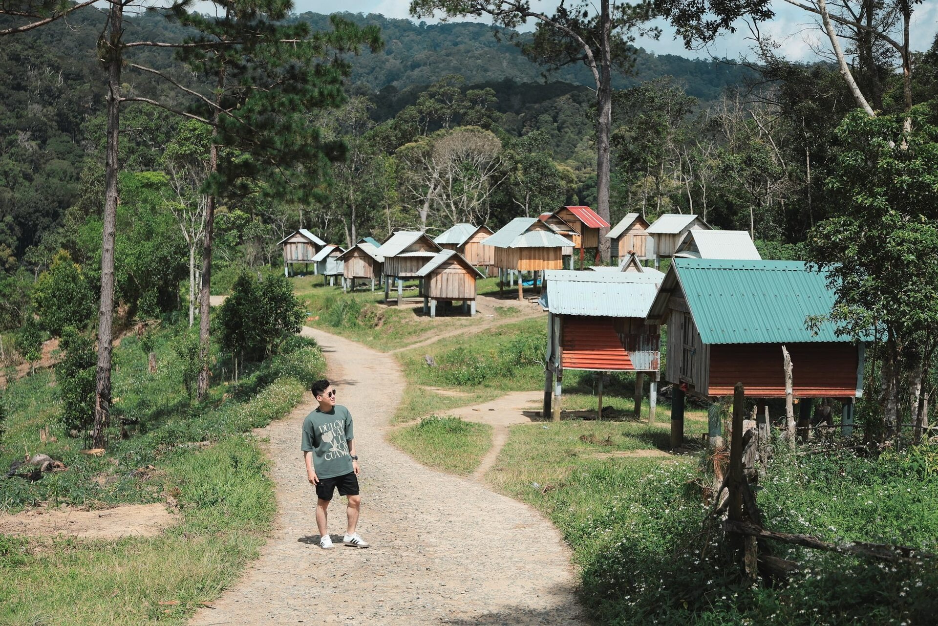 Kon Tu Ma village, Mang Den, Minh Le.jpg