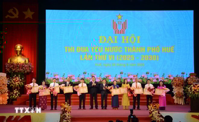 ttxvn-dai-hoi-thi-dua-yeu-nuoc-thanh-pho-hue-lan-thu-vi-8297885-2.jpg