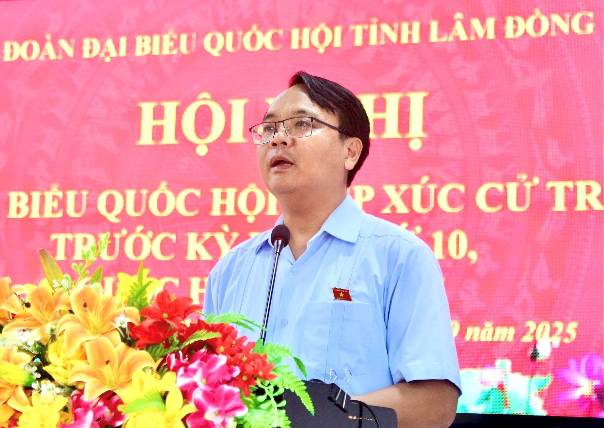 đồng chí Đặng Hồng Sỹ, Phó Bí thư Tỉnh ủy, Uỷ viên Uỷ ban Công tác đại biểu của Quốc hội đã tiếp xúc cử tri phường Phước Hội