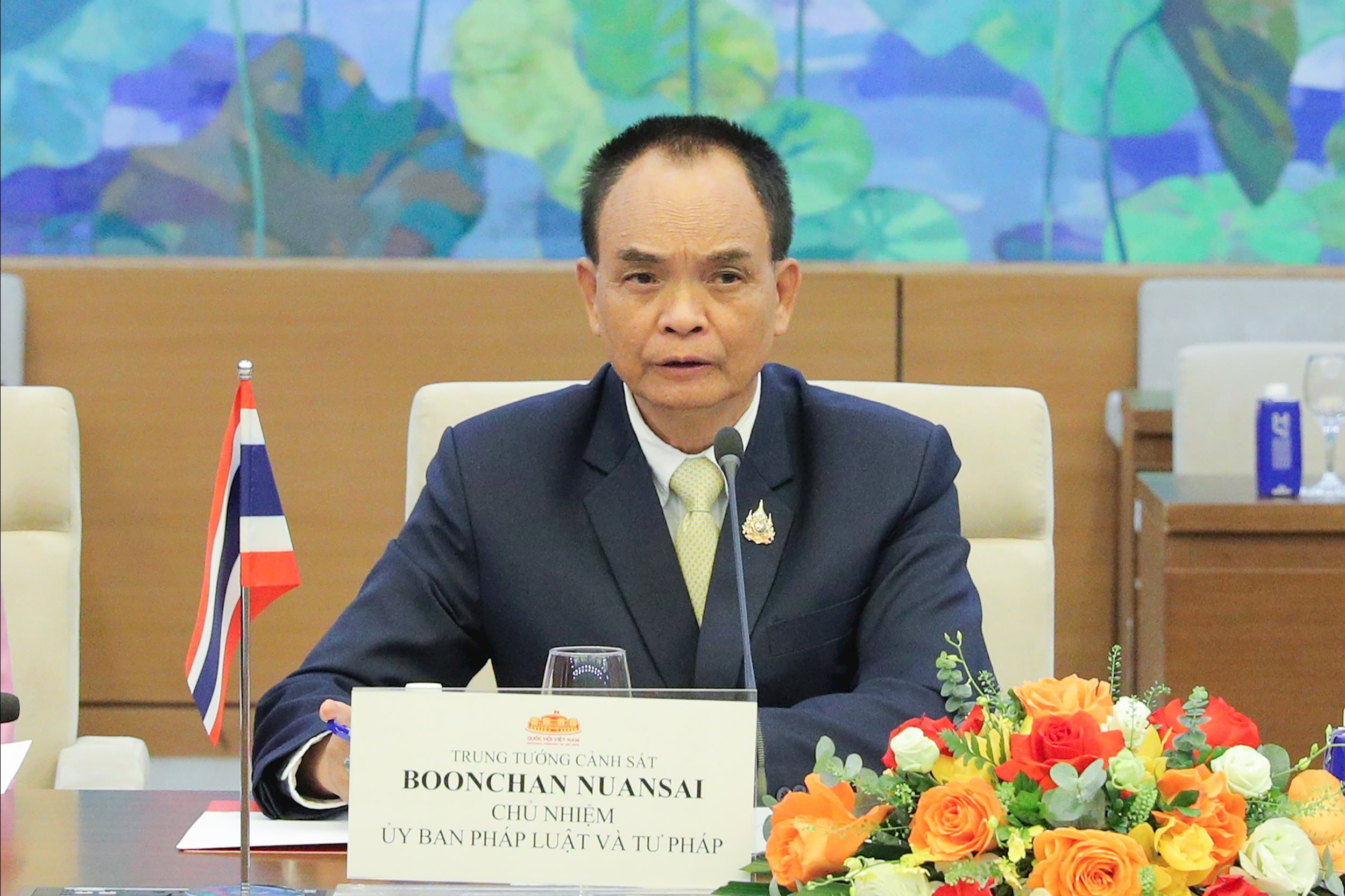 ប្រធាន​គណៈកម្មាធិការ​ច្បាប់ និង​យុត្តិធម៌ លោក ប៊ុន ចាន់ នួន​សាយ ១