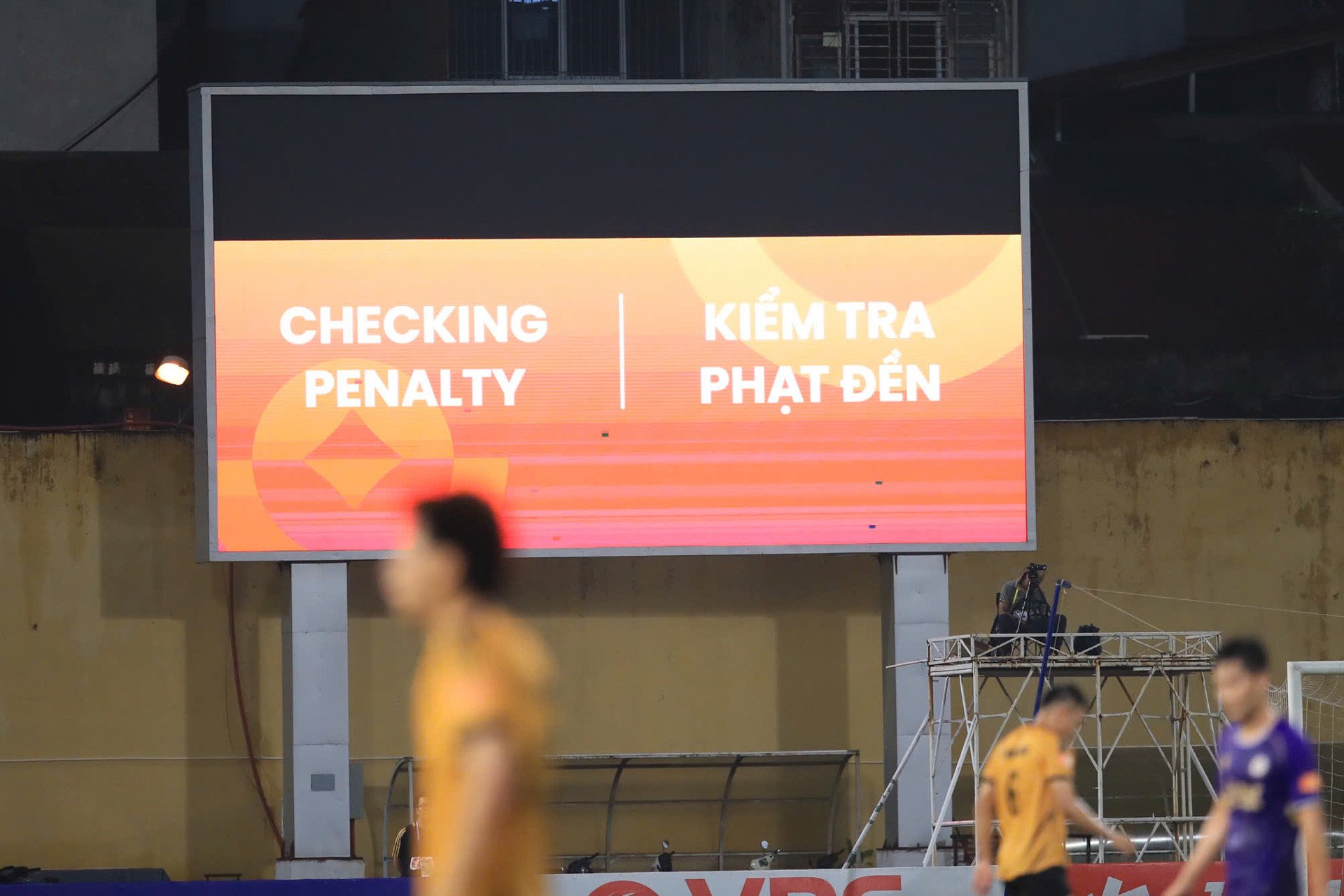 Ha Noi Thanh Hoa VAR.jpg