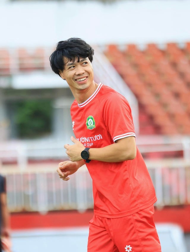 Lịch thi đấu hạng nhất: Công Phượng giúp Trường Tươi Đồng Nai thắng trận đầu tay? - Ảnh 1.