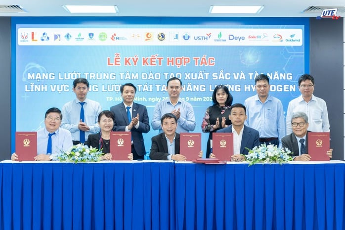 Trường ĐH Sư phạm Kỹ thuật TP HCM ra mắt mạng lưới đào tạo xuất sắc năng lượng xanh- Ảnh 1.