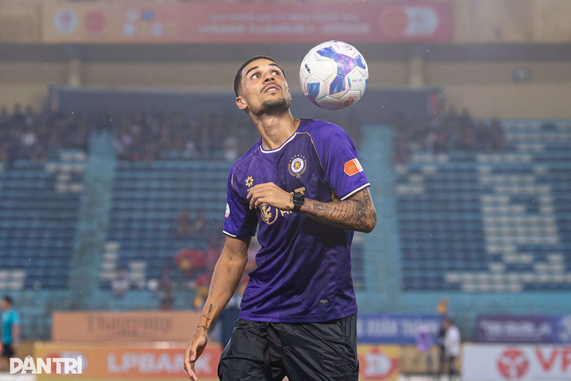 Màn giao lưu bóng đá - bóng rổ độc đáo giữa Hà Nội FC và Hanoi Buffaloes - 5