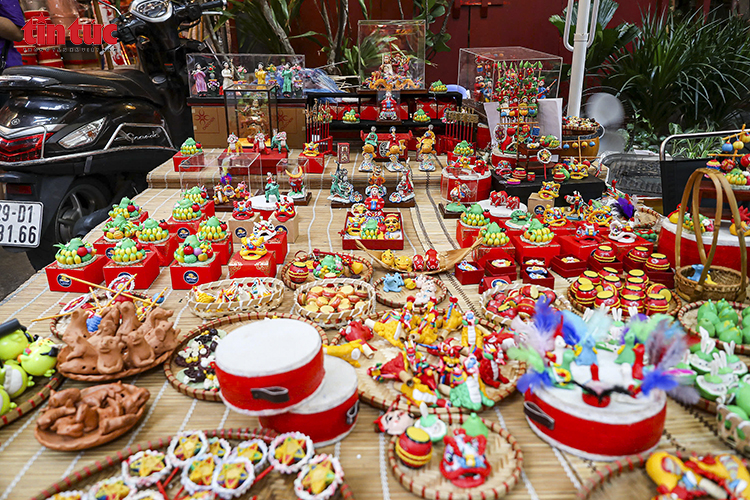 ចំណងជើងរូបថត