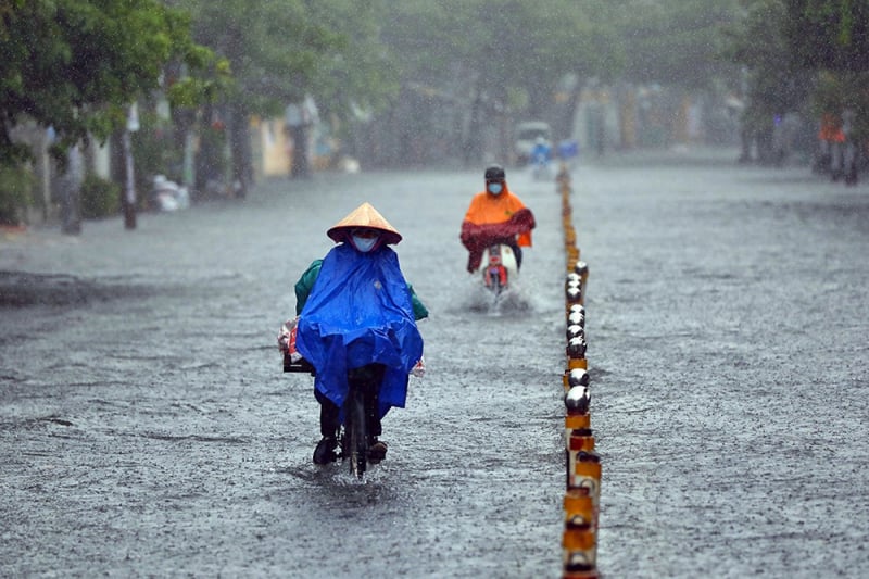 Starker Regen über den nördlichen und zentralen Regionen, Sturm Nr. 10 bewegt sich schnell in der Ostsee -0
