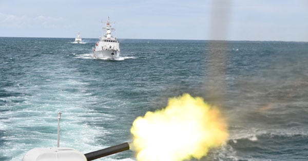 Bộ Tư lệnh Vùng 5 Hải quân hoàn thành kiểm tra bắn đạn thật trên biển