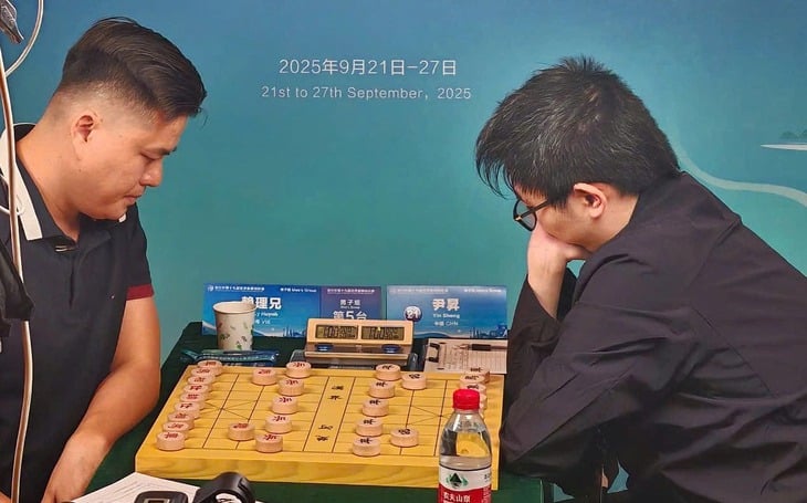Nhìn lại hành trình vô địch cờ tướng thế giới của kỳ thủ Lại Lý Huynh - Ảnh 2.