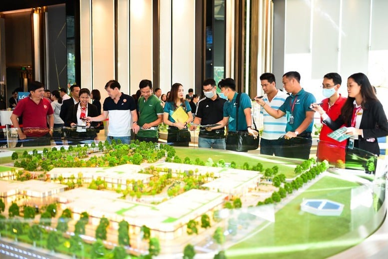Dự kiến mức thu lệ phí cấp Chứng chỉ hành nghề môi giới bất động sản 300.000 đồng/chứng chỉ