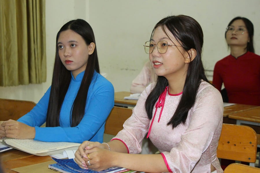 thi-tuyen-dung-giao-vien-1.jpg