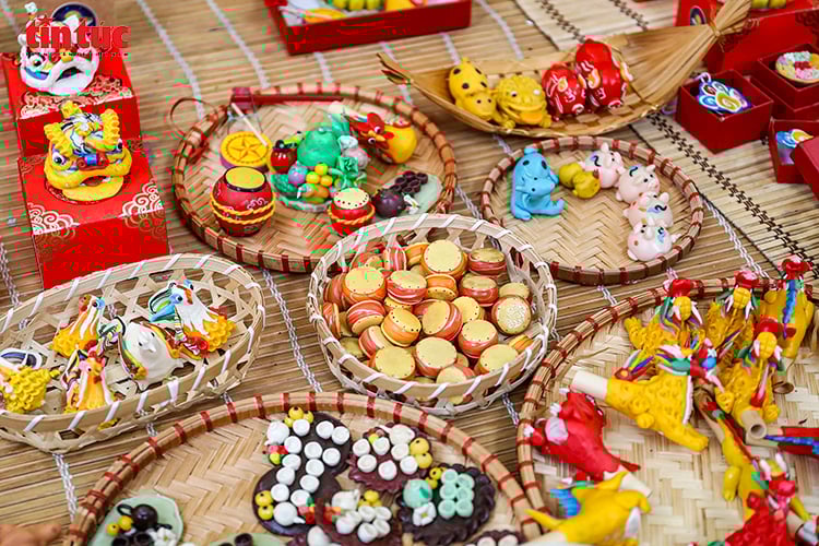 ចំណងជើងរូបថត