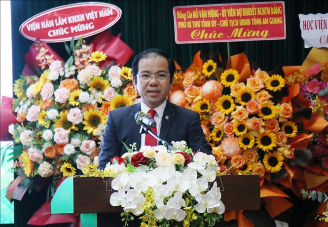 ចំណងជើងរូបថត