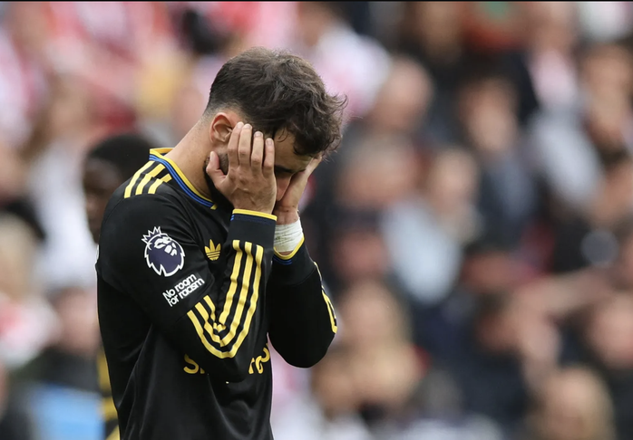 Benjamin Sesko menjaringkan gol, tetapi Man United masih pulang dengan tangan kosong menentang Brentford - Foto 5.