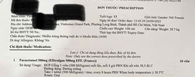 Vụ nghi ngộ độc sau ăn bánh mì que: 65 học sinh nôn ói, tiêu chảy  - Ảnh 1.