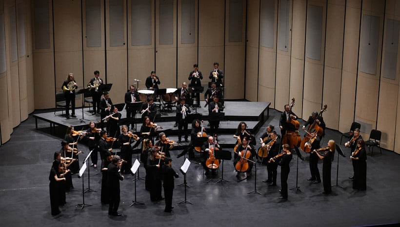 Dàn nhạc giao hưởng Mặt trời tái hiện vẻ đẹp lãng mạn của nước Ý bằng Symphony số 4 "Italian" của bậc thầy lãng mạn Mendelssohn. (Ảnh: SSO)