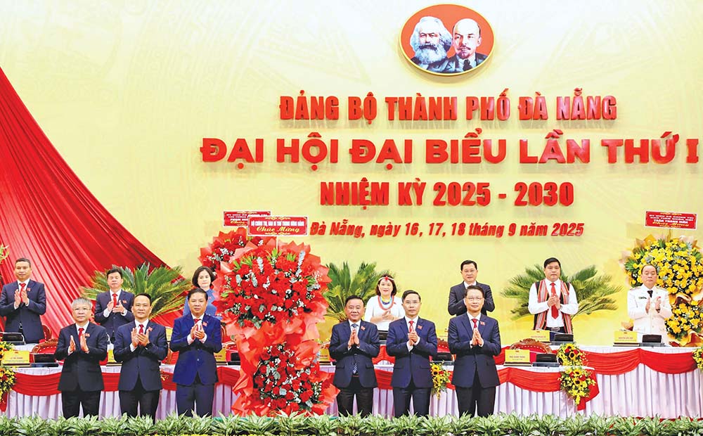 The 1st Congress of the Da Nang City Party Committee clearly defined the city's development position, becoming the country's growth pole.
