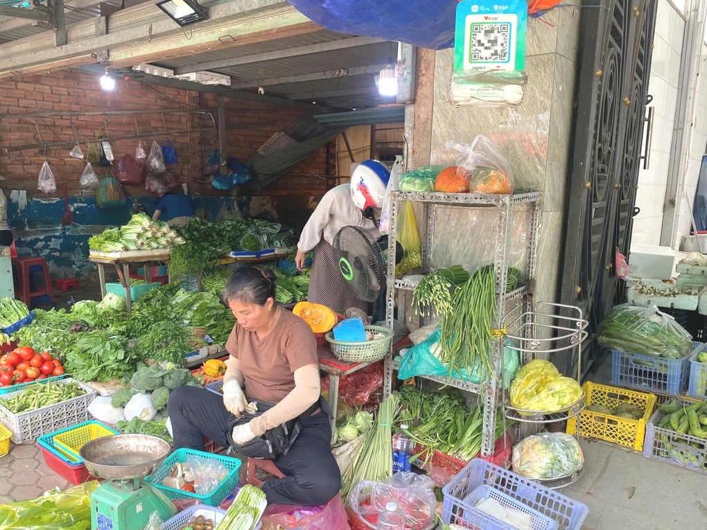Sinh viên đi chợ: Sợ “chặm chém”, ngại mặc cả từng đồng - 4