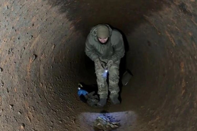 ១៦.jpg