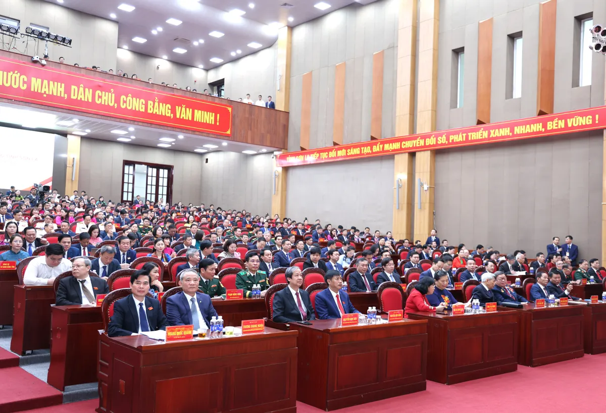 Đại hội Đảng bộ Sơn La khóa XVI: Đặt mục tiêu nhiệm kỳ tới đưa Sơn La trở thành trung tâm kinh tế - xã hội vùng Tây Bắc - Ảnh 4.