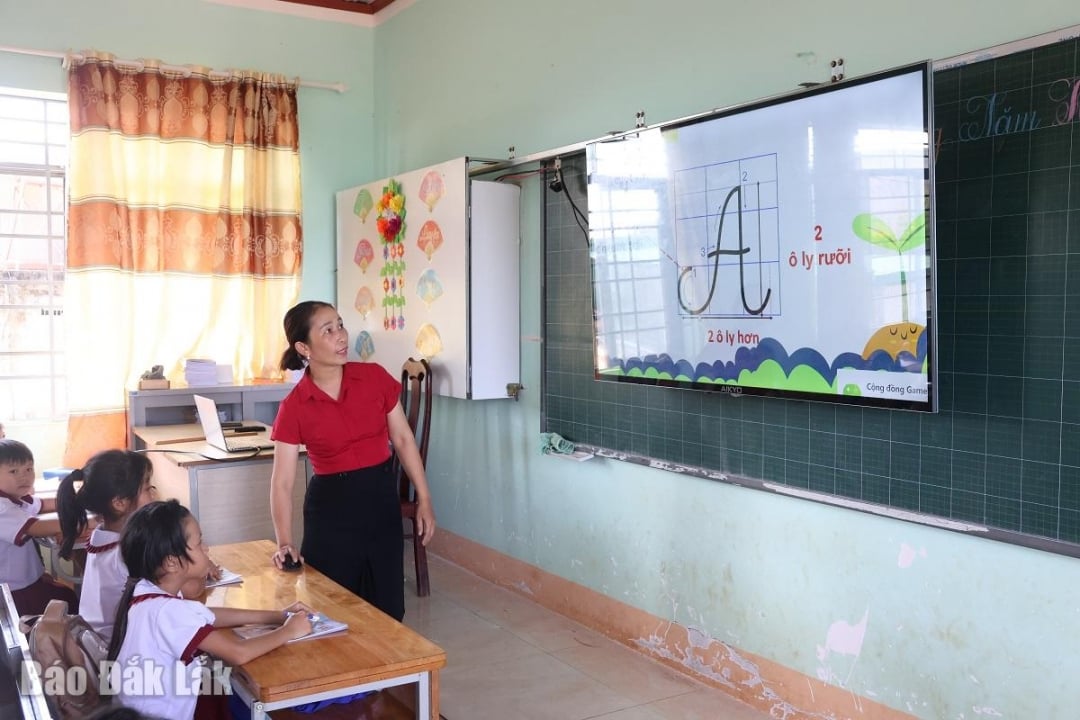 Trường Tiểu học Nguyễn Bá Ngọc (xã Ea Knuếc)