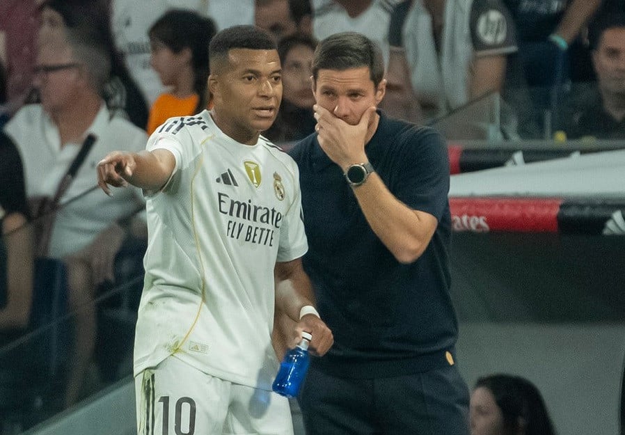 Xabi Mbappe La Liga EN.jpg