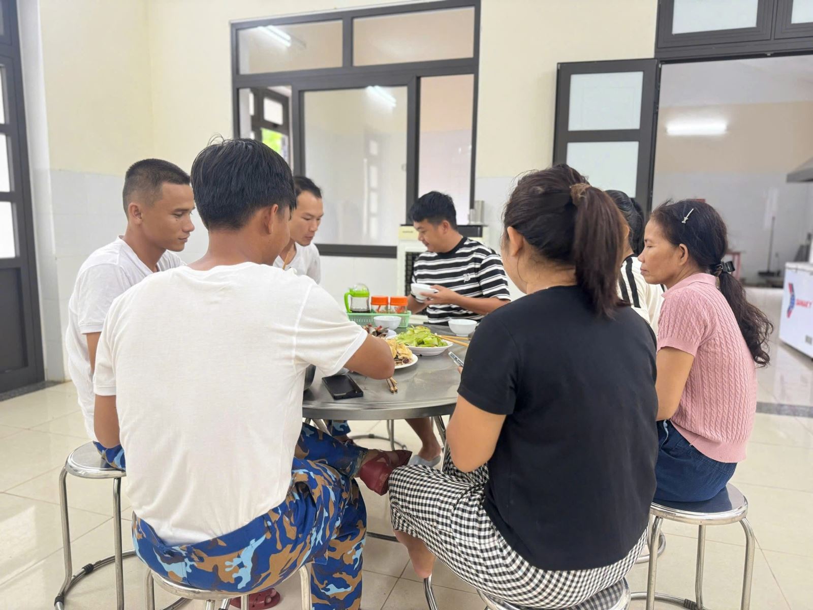 ចំណងជើងរូបថត