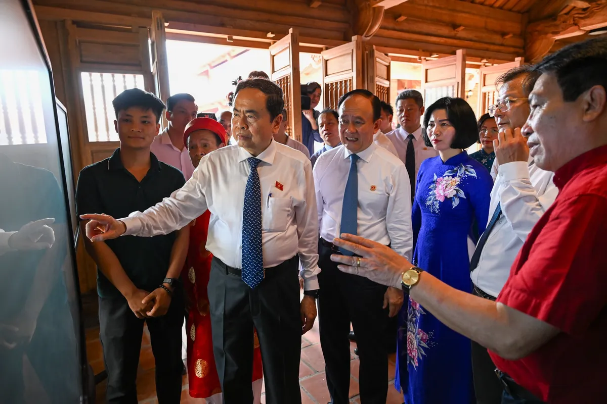 Chủ tịch Quốc hội Trần Thanh Mẫn dự khánh thành Khu lưu niệm Trưởng ban Thường trực Quốc hội Bùi Bằng Đoàn- Ảnh 2.