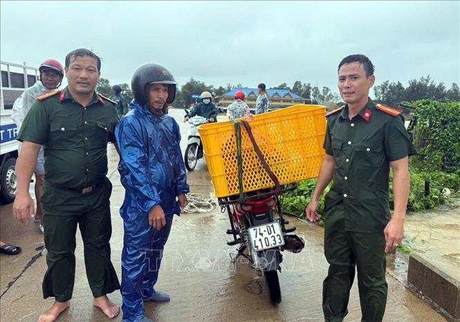 ចំណងជើងរូបថត