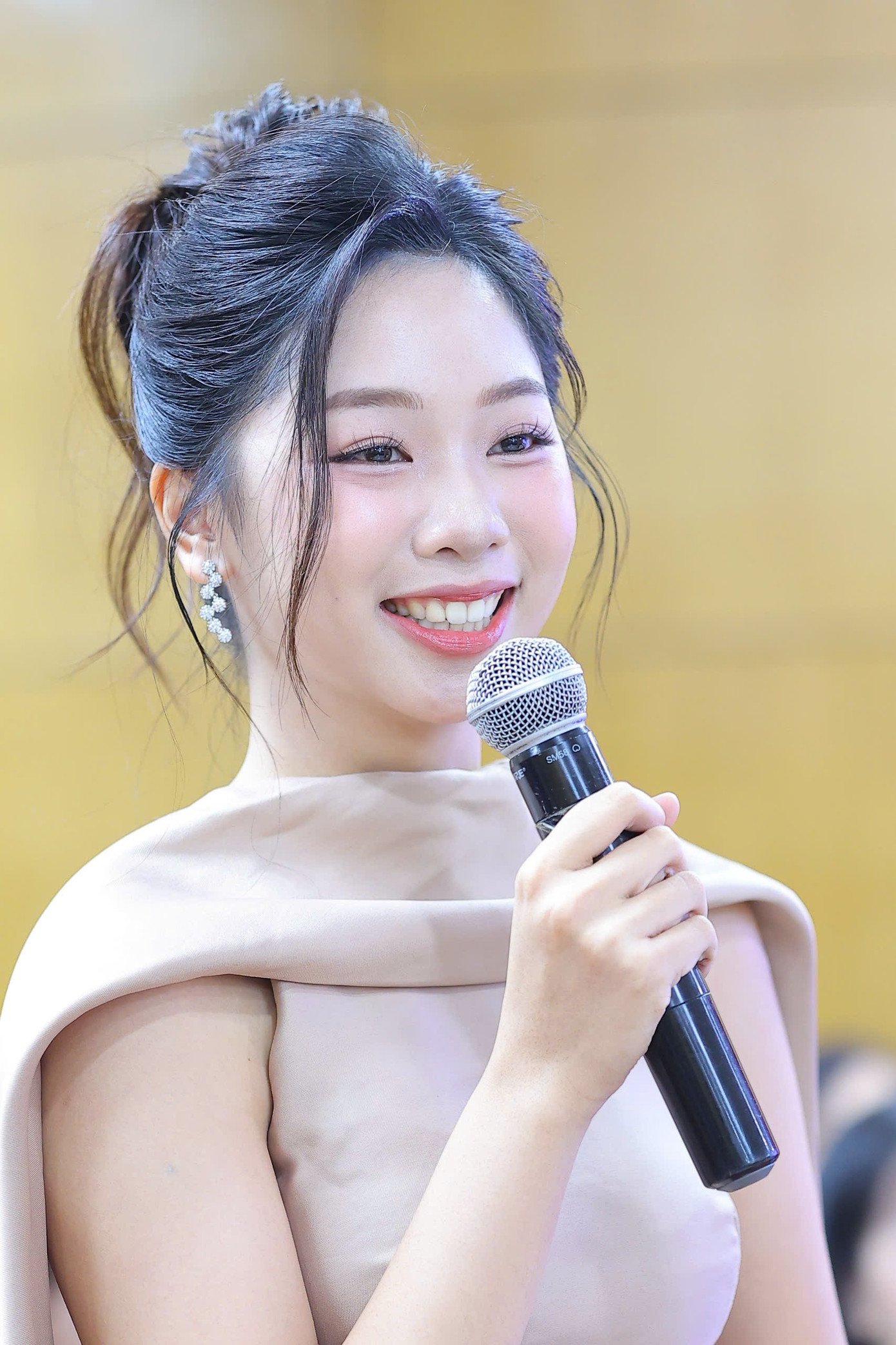 thuy-duong.jpg