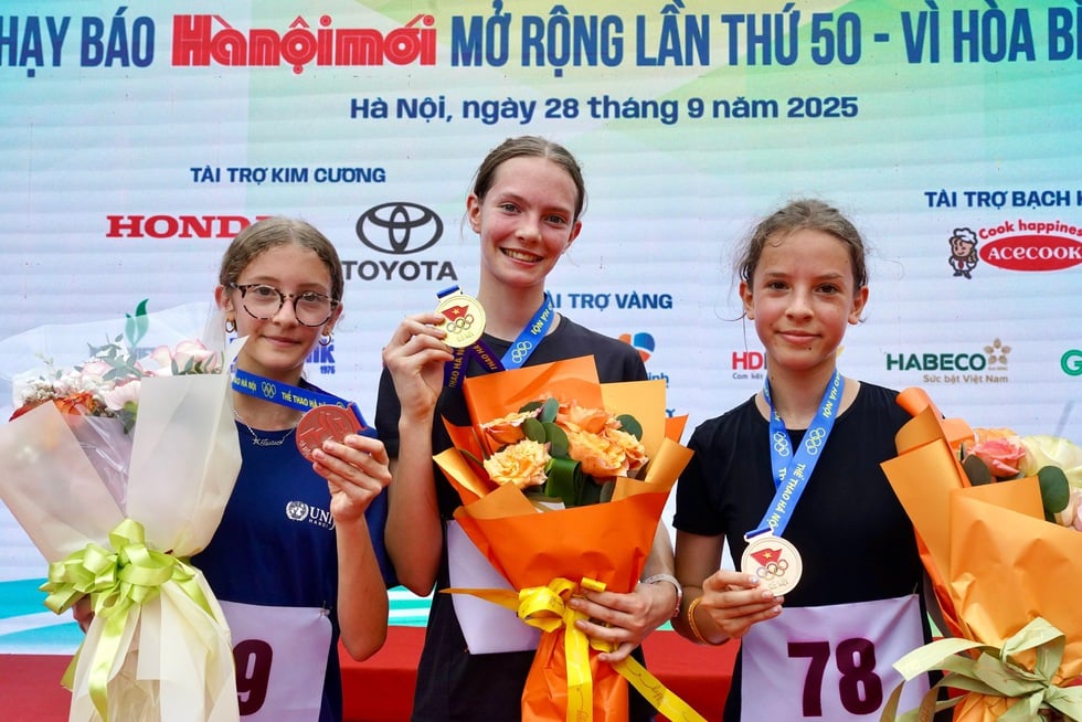 Chung kết giải chạy Báo Hà Nội mới 2025: Lan tỏa thông điệp vì hòa bình- Ảnh 2.
