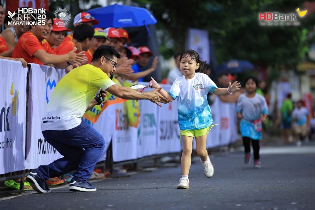 Giải chạy HDBank Green Marathon 2025 chính thức khởi tranh - 3