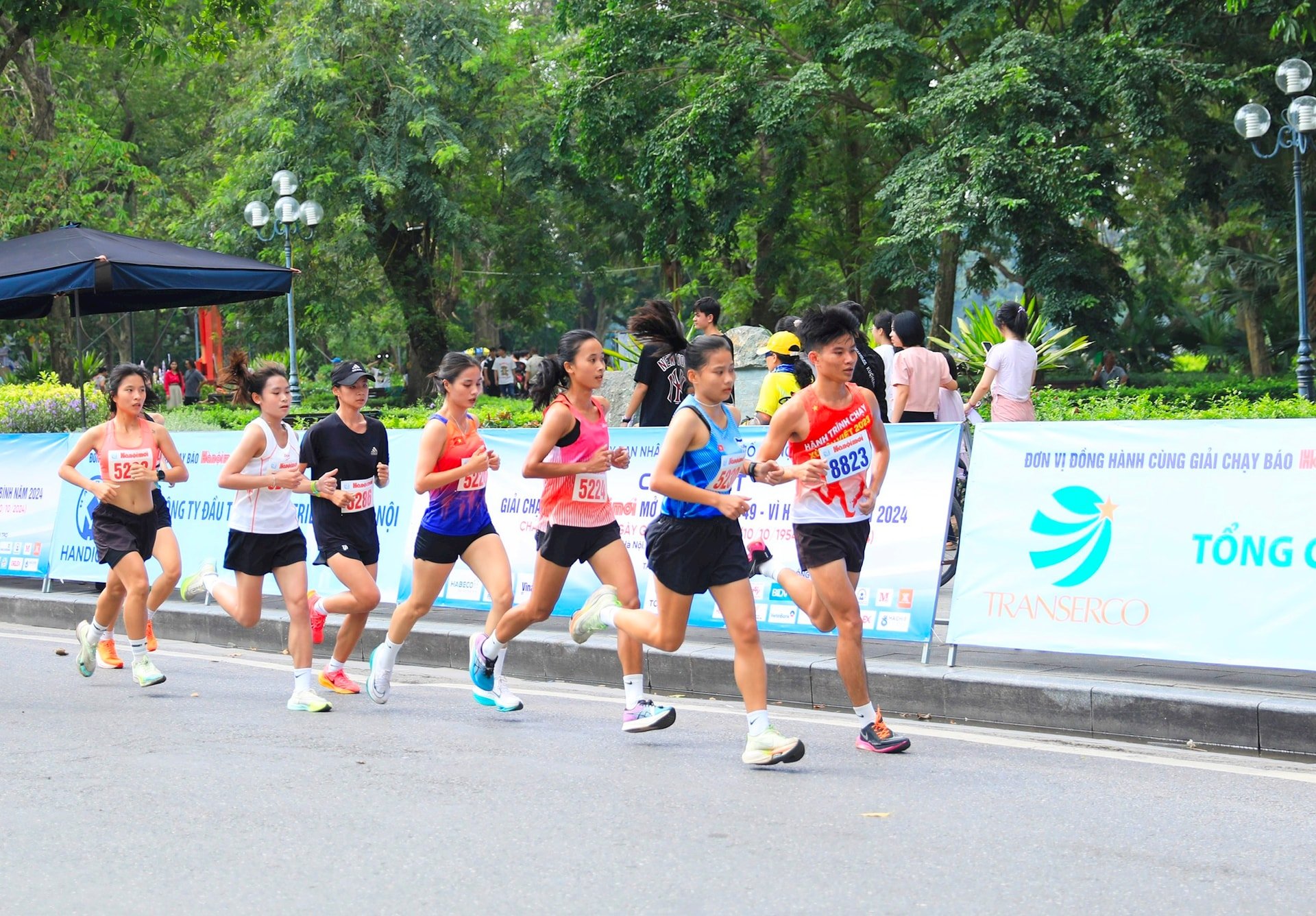 dd44ccc3-4f99-4e98-9e1c-d988a5f9e95f.jpg