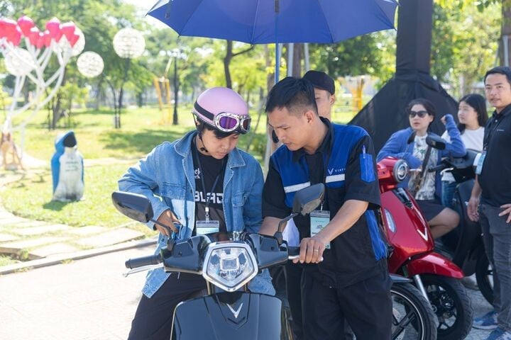 ម៉ូតូអគ្គិសនីកំពុងត្រូវបានស្វាគមន៍នៅប្រទេសវៀតណាម។