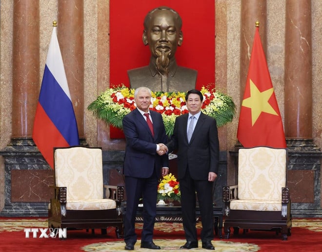 ttxvn-chu-tich-nuoc-luong-cuong-tiep-chu-tich-duma-quoc-gia-nga-vyacheslav-volodin-2909-2.jpg