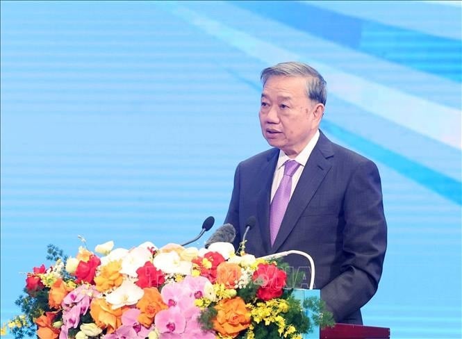 Photo caption