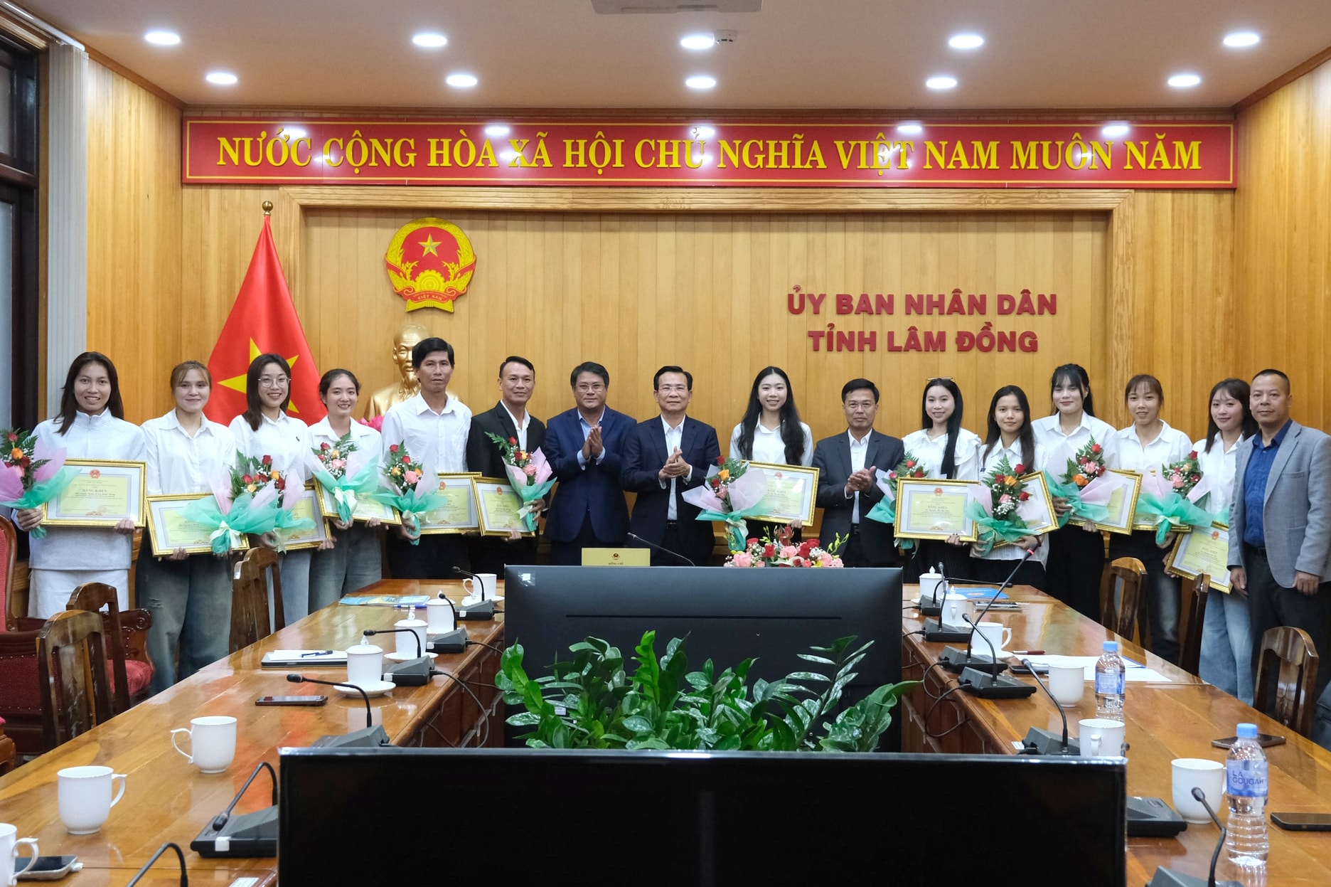 ជ្រើសរើស-13-1-.jpg