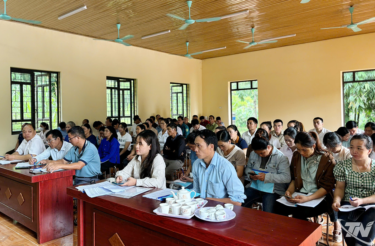 Delegates of Ba Be commune attended the training.
