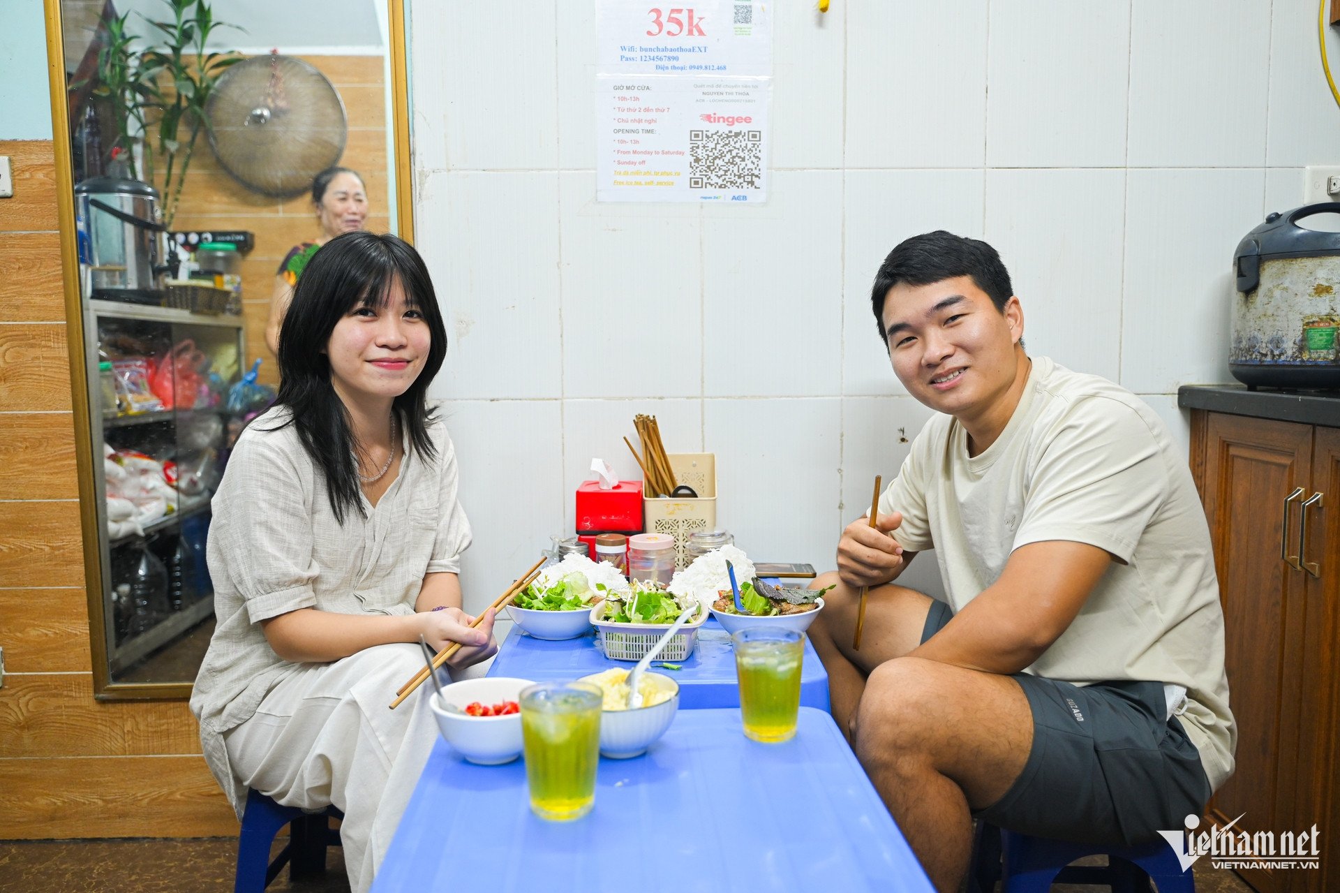W-bun cha Ha Noi.jpg