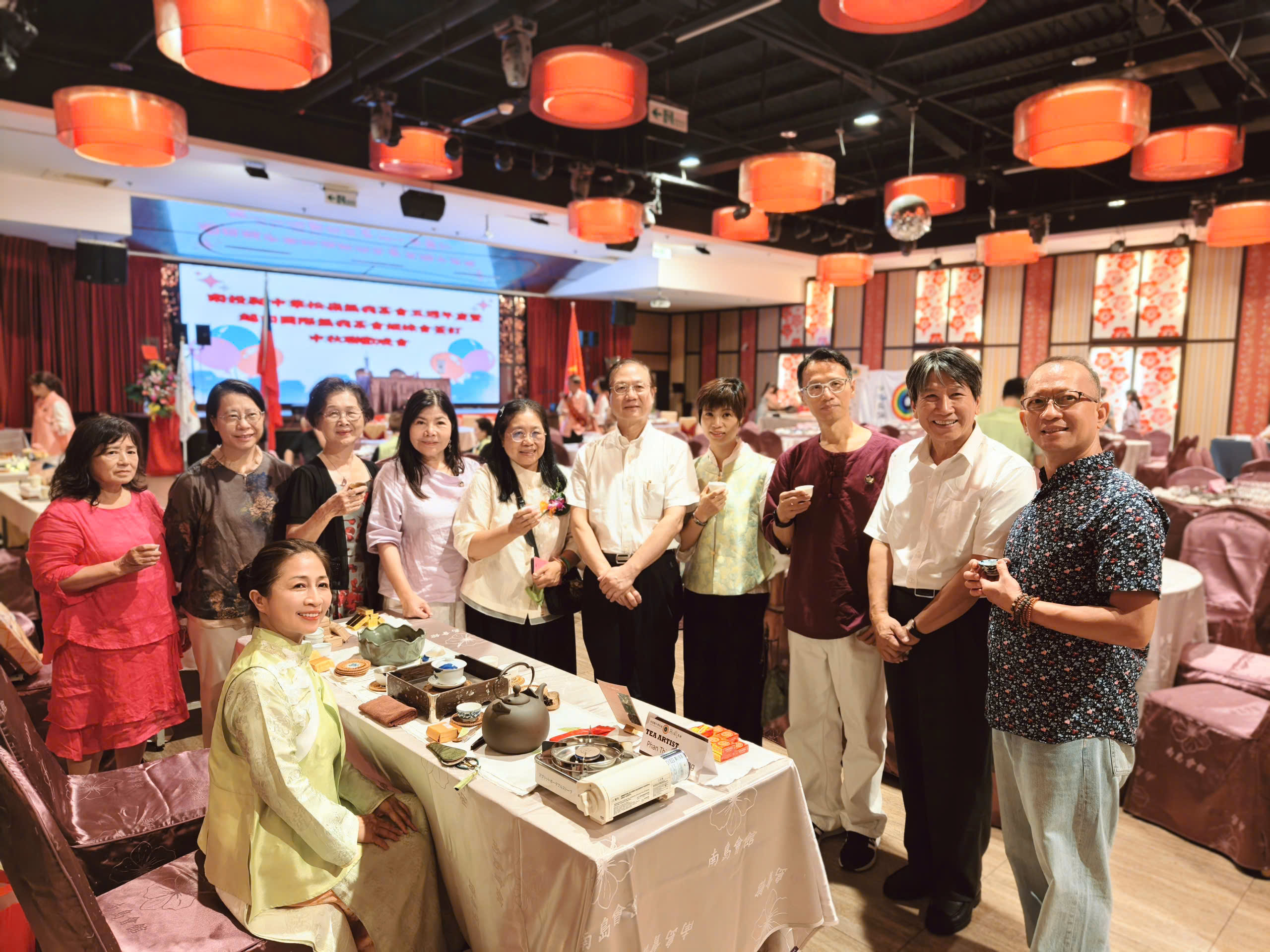 Kết nghĩa Hội trà Tùng Lĩnh Nam Đầu: Đưa văn hóa trà Việt đến bạn bè quốc tế - Ảnh 9.