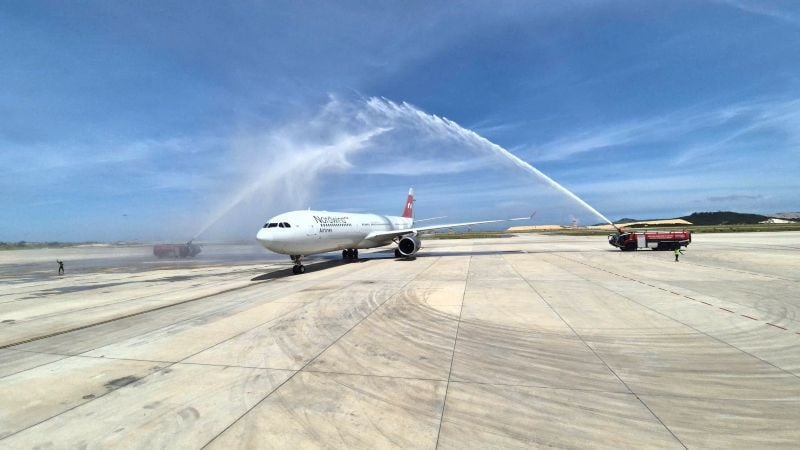 ក្រុមហ៊ុនអាកាសចរណ៍ Nordwind International Airlines ជើងហោះហើរ RA73850 បានចុះចតដោយសុវត្ថិភាពនៅអាកាសយានដ្ឋានអន្តរជាតិ Cam Ranh ។