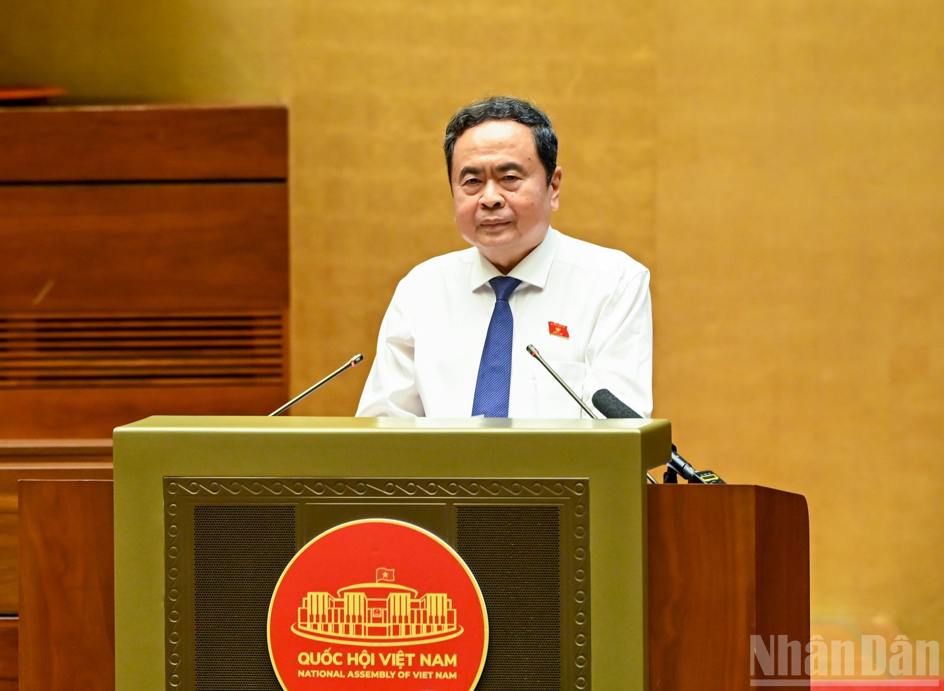 ndo_br_bnd-6849-2.jpg