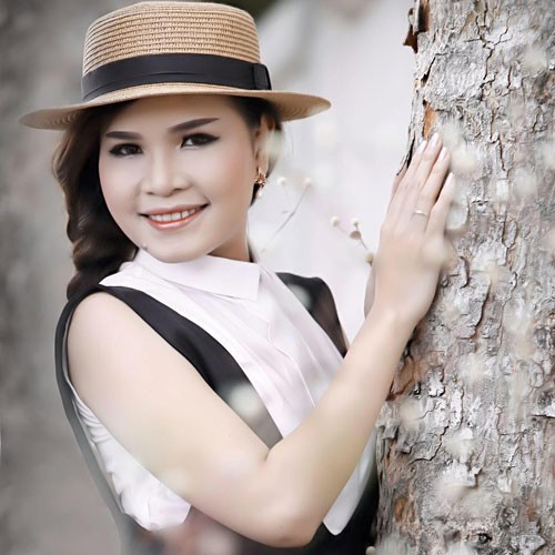 Ngọc Đợi - Sự nghiệp như tên gọi - Ảnh 1.