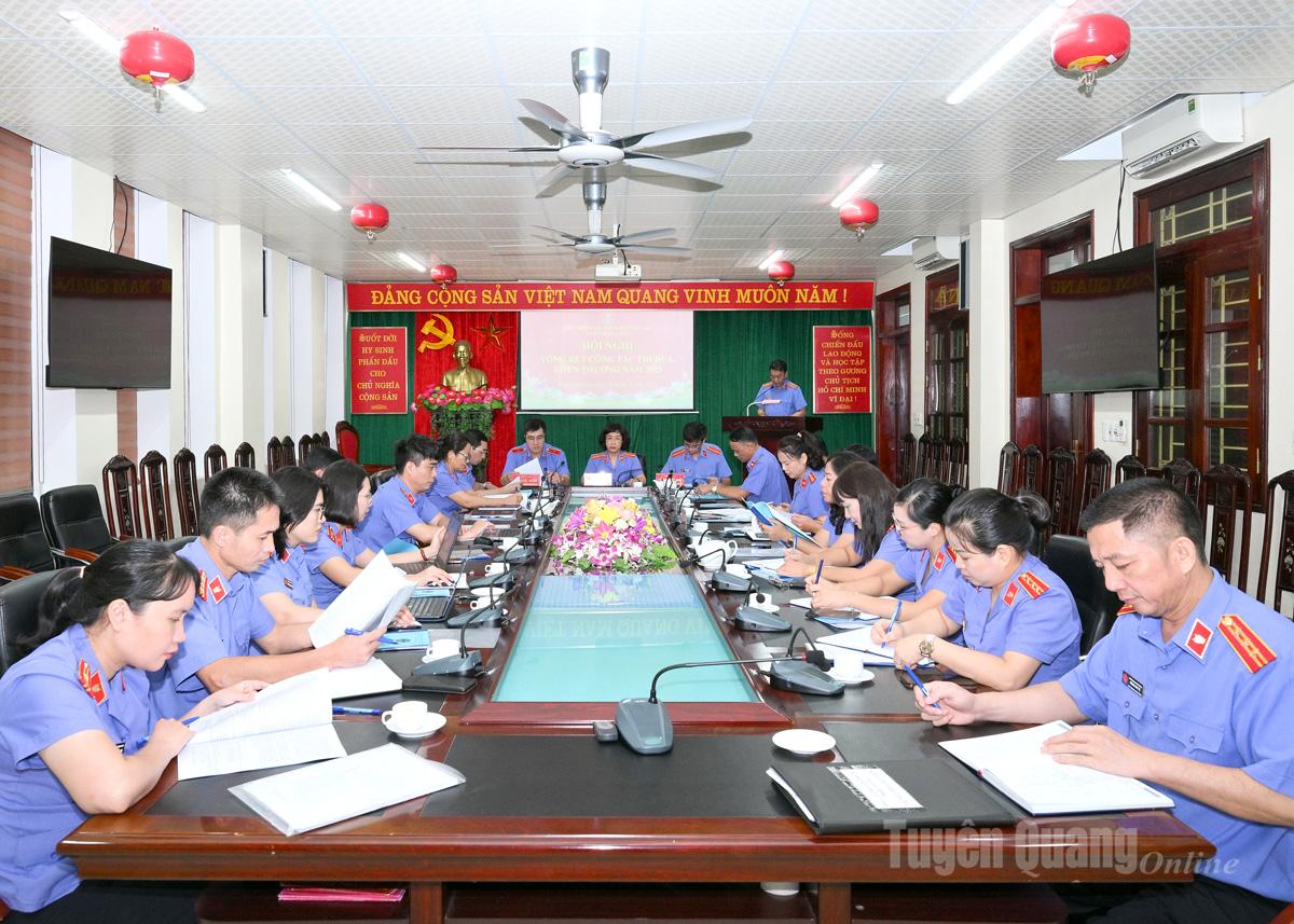 ប្រតិភូចូលរួមសន្និសីទ។