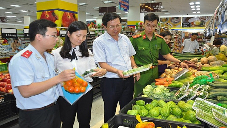 Siết chặt quản lý, bảo đảm an toàn thực phẩm- Ảnh 1.