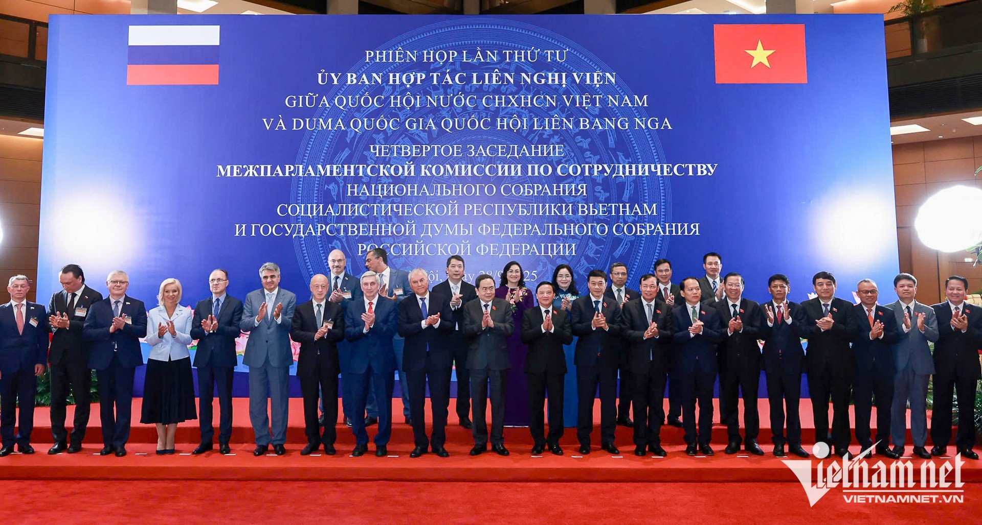 W-Vyacheslav Volodin បានសួរទំនប់ 11.jpg