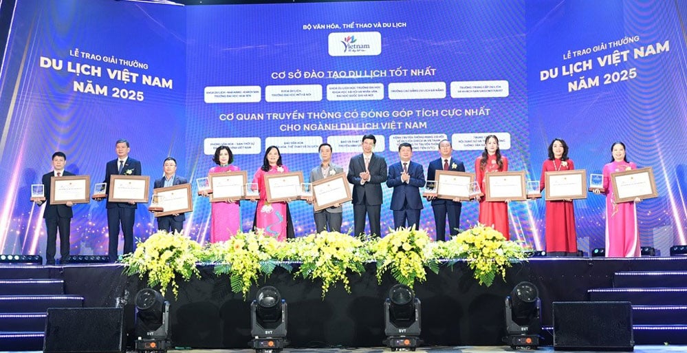 Vinh Long Newspaper, Radio and Television is one of the media agencies that has actively contributed to the tourism industry.
